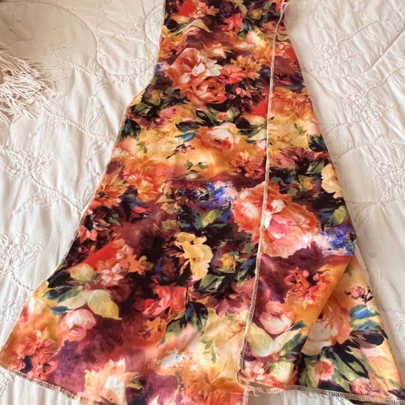 Scarf - Picture 2 of 2